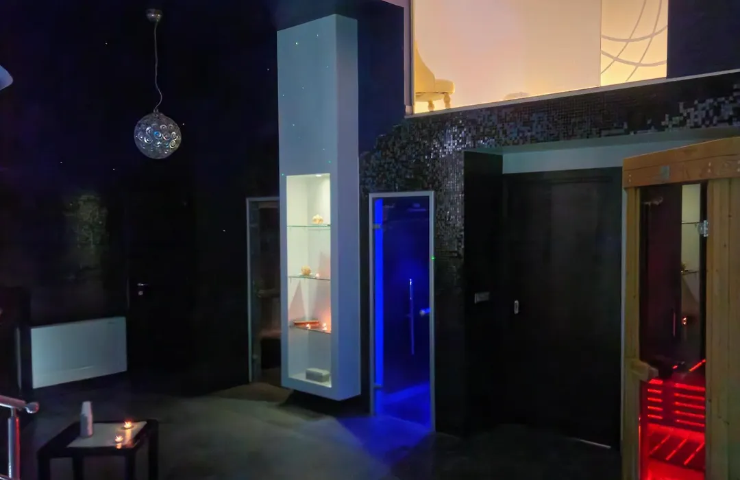 Christian'S Suites & Spa-1