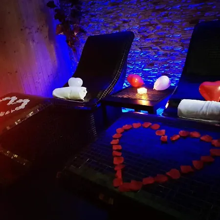 Christian'S Suites & Spa-2
